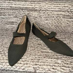 Women's Shiloh Knit Mary Jane Flats Black